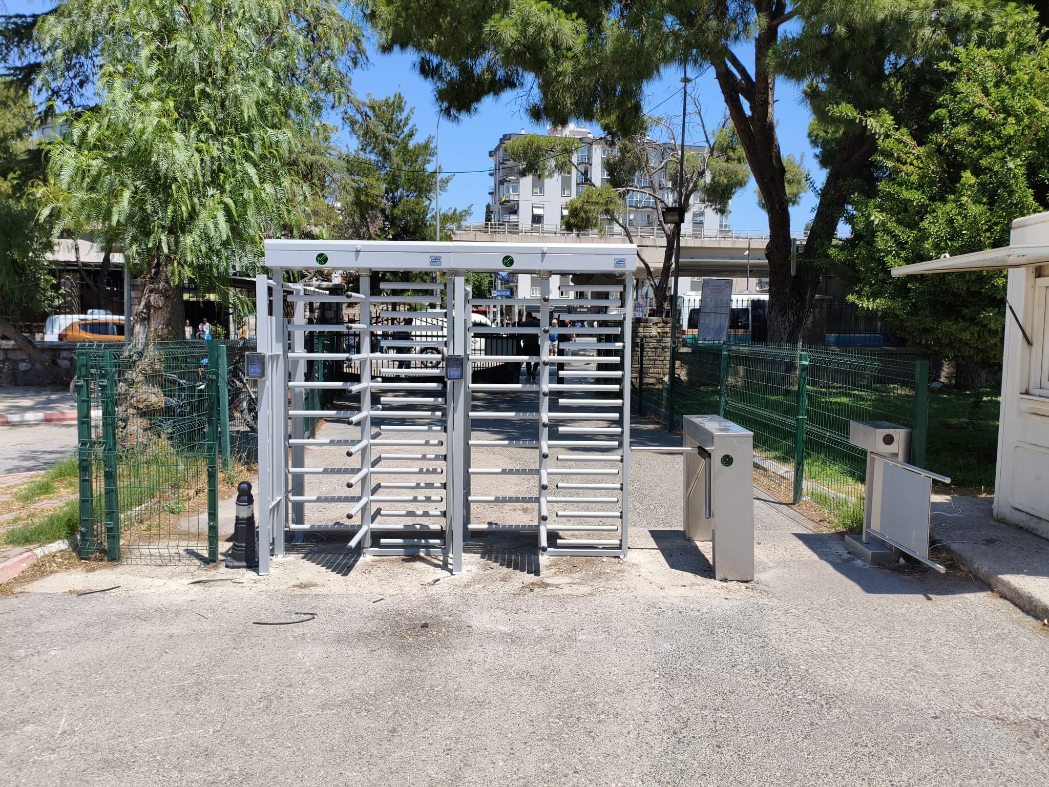 İzmir Ege Üniversitesi Kartlı Geçiş Projesi görseli 18